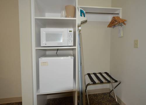 Imagen de la habitación del Hotel The Madison Inn. Foto 13