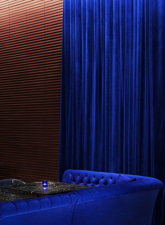 Imagen del bar/restaurante del Hotel The Madrid EDITION. Foto 2