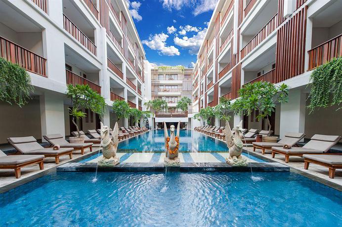 Imagen de la piscina del Hotel The Magani and Spa. Foto 14