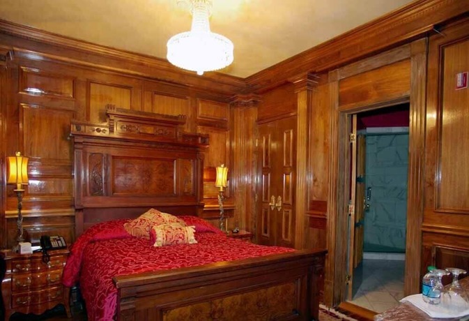 Imagen de la habitación del Hotel The Magnolia, Foley. Foto 10