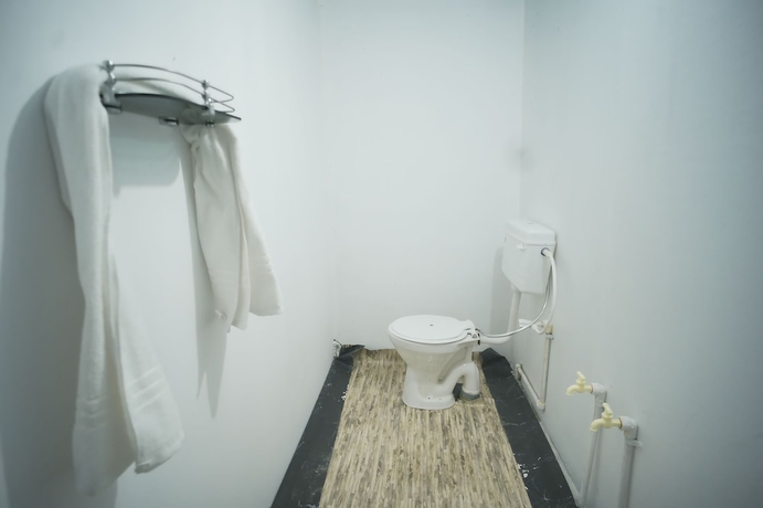 Imagen de la habitación del Hotel The Mahakumbh Vatika. Foto 15