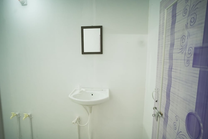 Imagen de la habitación del Hotel The Mahakumbh Vatika. Foto 16