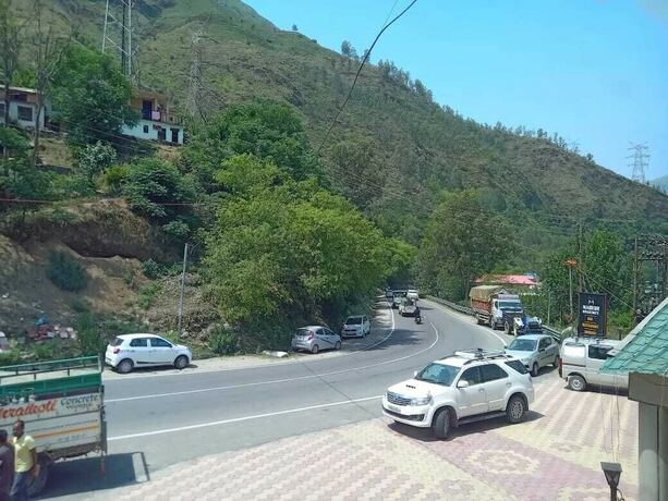 Imagen general del Hotel The Mahesh Regency. Foto 1