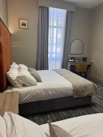 Imagen de la habitación del Hotel The Maiden City. Foto 10