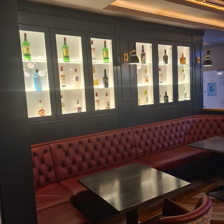 Imagen de los interiores del Hotel The Maiden City. Foto 16