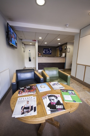 Imagen de los interiores del Hotel The Maiden Oval. Foto 19