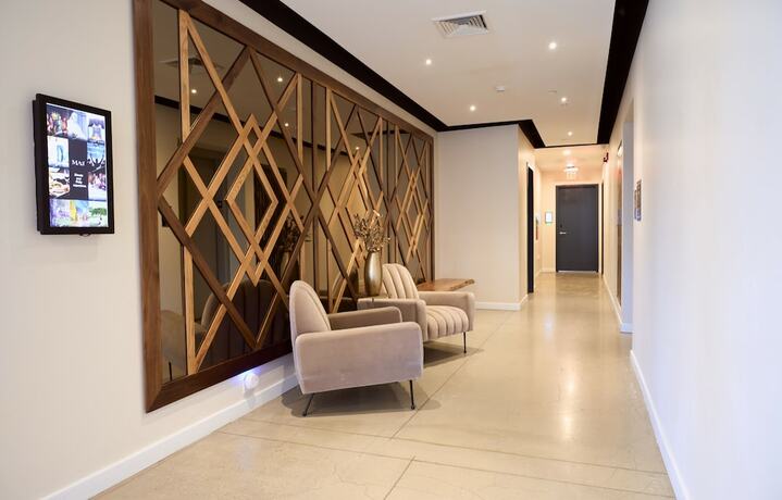 Imagen general del Hotel The Maj. Foto 2