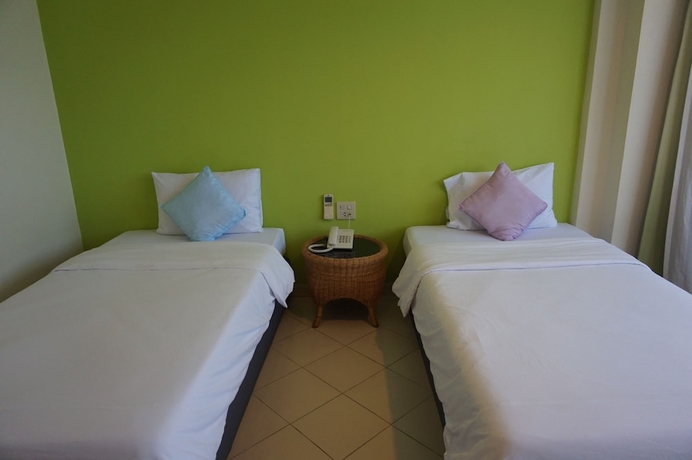 Imagen de la habitación del Hotel The Majestic Sakon Nakhon. Foto 2