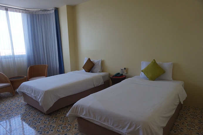 Imagen de la habitación del Hotel The Majestic Sakon Nakhon. Foto 3