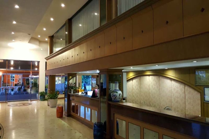 Imagen de los interiores del Hotel The Majestic Sakon Nakhon. Foto 15