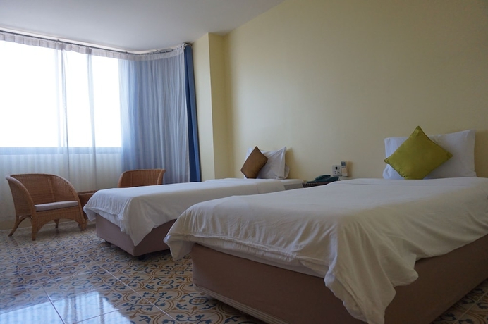 Imagen de la habitación del Hotel The Majestic Sakon Nakhon. Foto 11