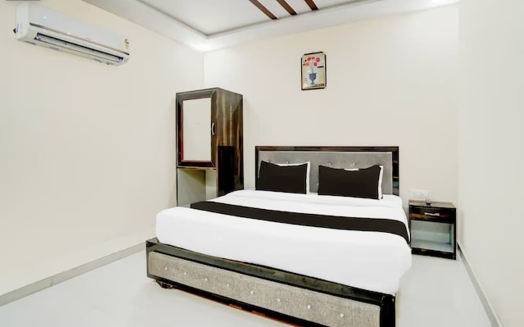Imagen de la habitación del Hotel The Majestic Taj. Foto 10
