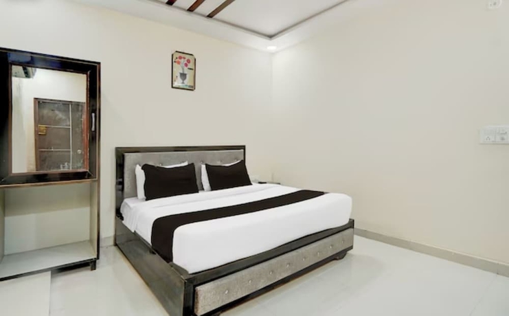 Imagen de la habitación del Hotel The Majestic Taj. Foto 15