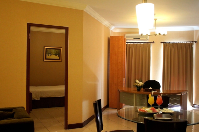 Imagen de la habitación del Hotel The Majesty Hotel. Foto 8