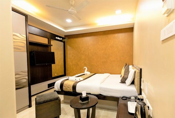 Imagen general del Hotel The Majlis - Near Taj Colaba. Foto 10