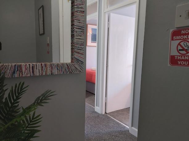 Imagen de los interiores del Hotel The Maltings - Huku Kwetu. Foto 20