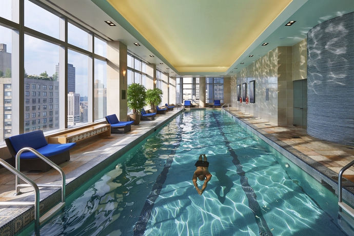 Imagen de la piscina del Hotel The Mandarin Oriental. Foto 14