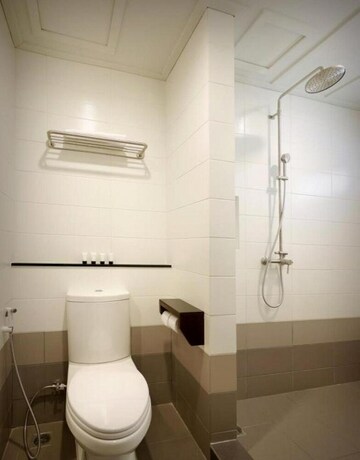 Imagen de la habitación del Hotel The Mangrove. Foto 11