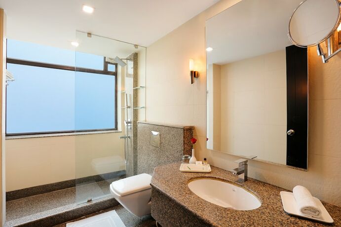 Imagen general del Hotel The Manor Bareilly. Foto 9