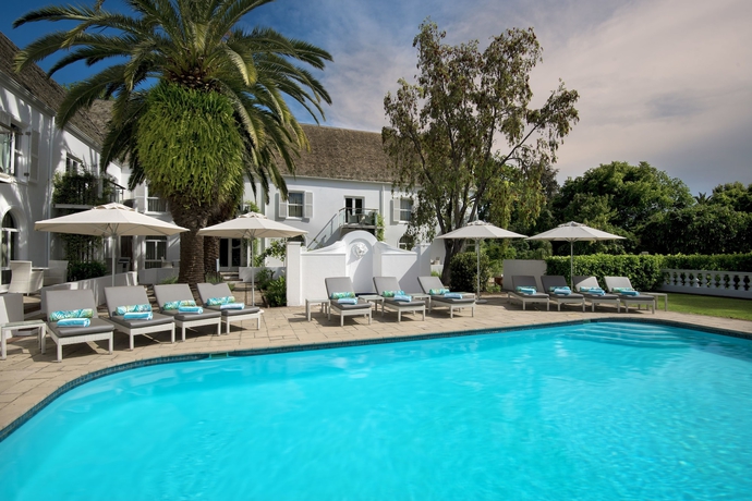 Imagen de la piscina del Hotel The Manor House At Fancourt. Foto 17