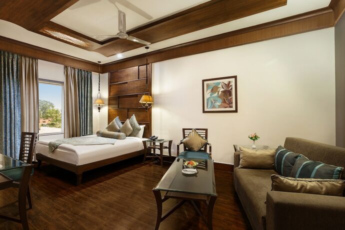 Imagen de la habitación del Hotel The Manor Kashipur By Leisure Hotels. Foto 22