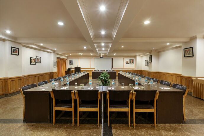 Imagen de los interiores del Hotel The Manor Kashipur By Leisure Hotels. Foto 35