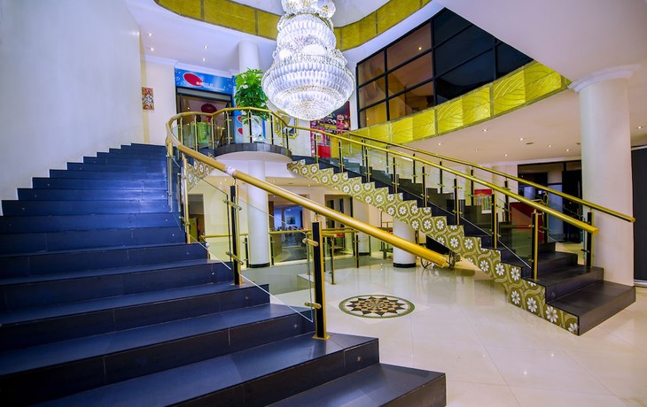 Imagen de los interiores del Hotel The Manor, Kigali. Foto 19