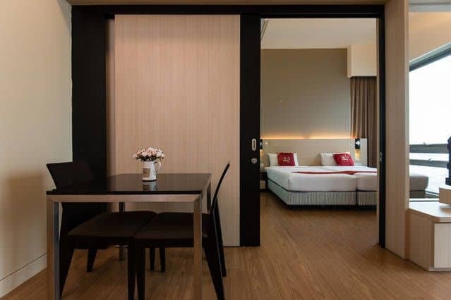 Imagen de los interiores del Hotel The Manor Luxury Suites and Apartments. Foto 19