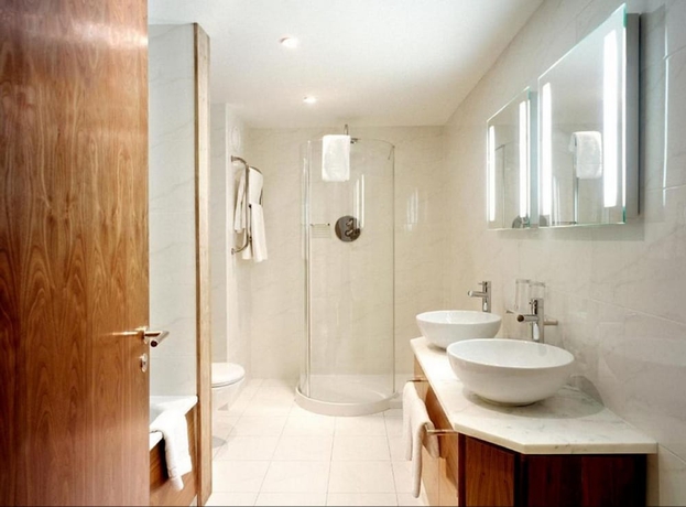 Imagen de la habitación del Hotel The Manor West and Leisure Club. Foto 15