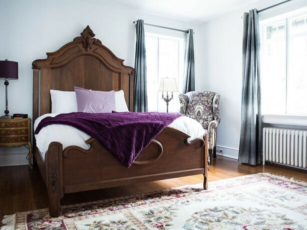 Imagen de la habitación del Hotel The Manor on Front. Foto 18