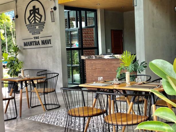Imagen del bar/restaurante del Hotel The Mantra Navi. Foto 3