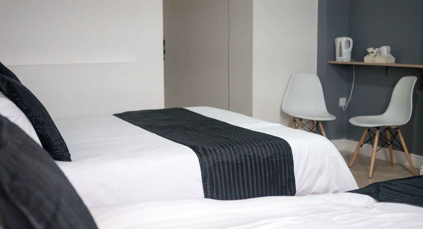 Imagen de la habitación del Hotel The Maple. Foto 3