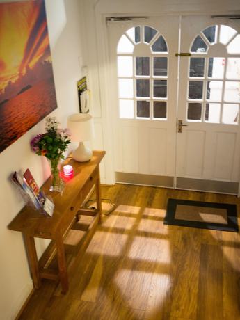 Imagen de los interiores del Hotel The Maple. Foto 17