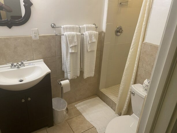 Imagen general del Hotel The Maple Motel Erie. Foto 2
