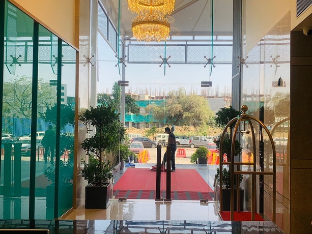 Imagen de los interiores del Hotel The Maple-Bhopal. Foto 13