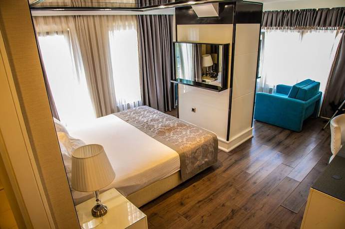 Imagen de la habitación del Hotel The Mara Palace Otel. Foto 11