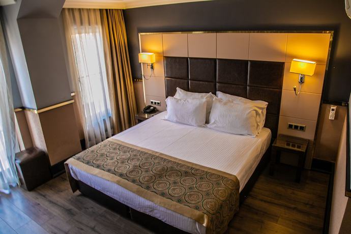 Imagen de la habitación del Hotel The Mara Palace Otel. Foto 13