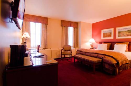 Imagen de la habitación del Hotel The Marcus Whitman and Conference Center. Foto 13