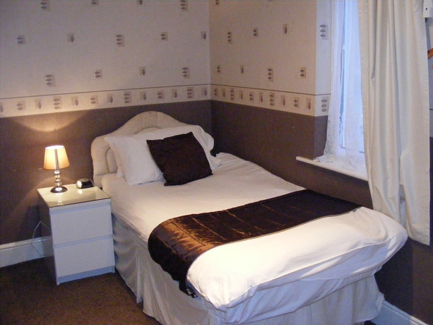 Imagen de la habitación del Hotel The Mardonia. Foto 11
