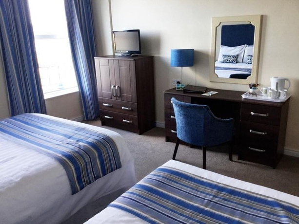 Imagen de la habitación del Hotel The Marine. Foto 12