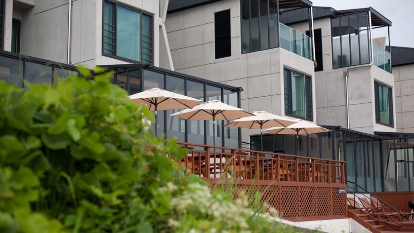 Imagen general del Hotel The Marine Pool Villa. Foto 3