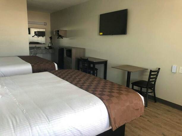 Imagen general del Hotel The Mariner. Foto 3