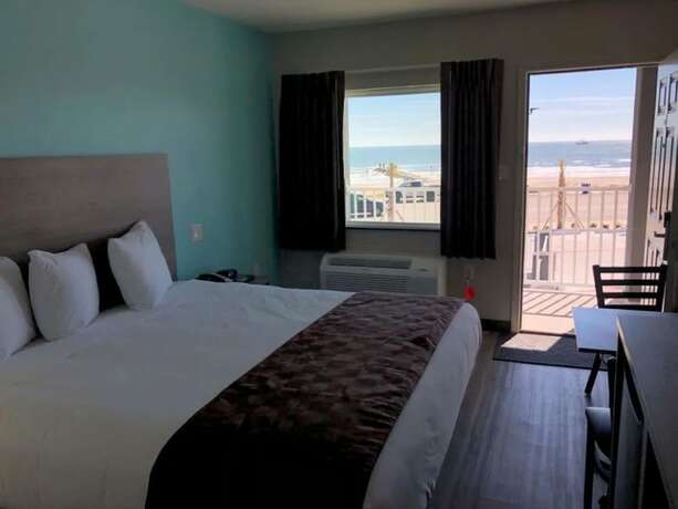 Imagen de la habitación del Hotel The Mariner. Foto 18