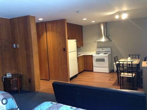 Imagen de la habitación del Hotel The Mariner Motor. Foto 13