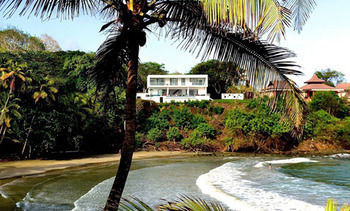 Imagen de los exteriores del Hotel The Marion Villa. Foto 5