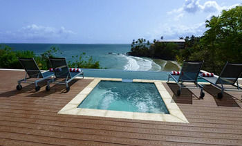 Imagen de los interiores del Hotel The Marion Villa. Foto 6