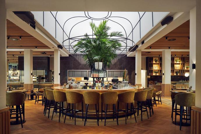 Imagen del bar/restaurante del Hotel The Market. Foto 5