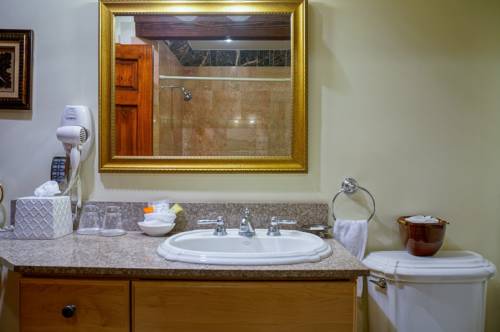 Imagen de la habitación del Hotel The Marlo. Foto 2