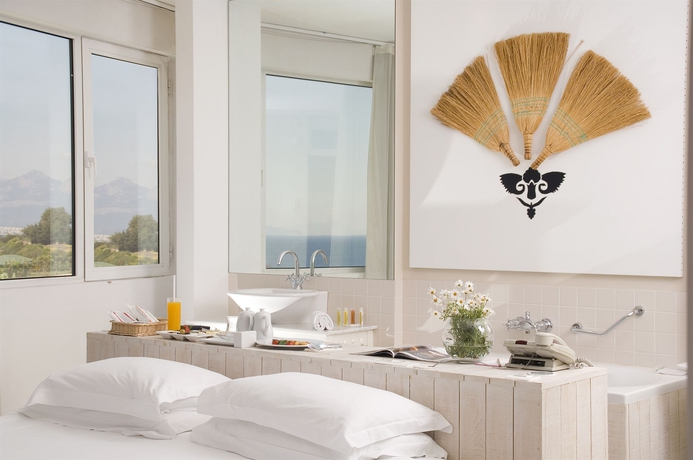 Imagen de la habitación del Hotel The Marmara Antalya. Foto 6