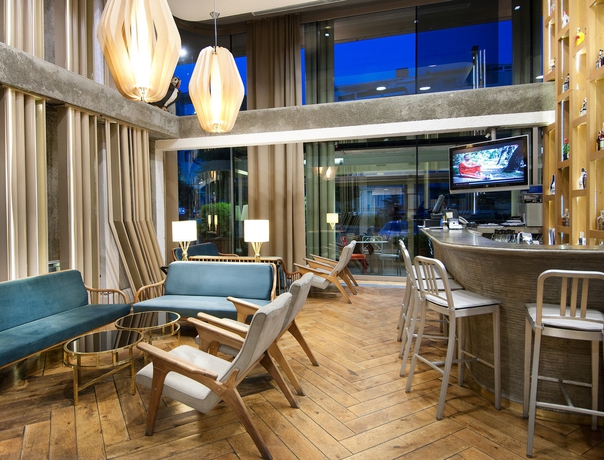 Imagen del bar/restaurante del Hotel The Marmara Sisli. Foto 2